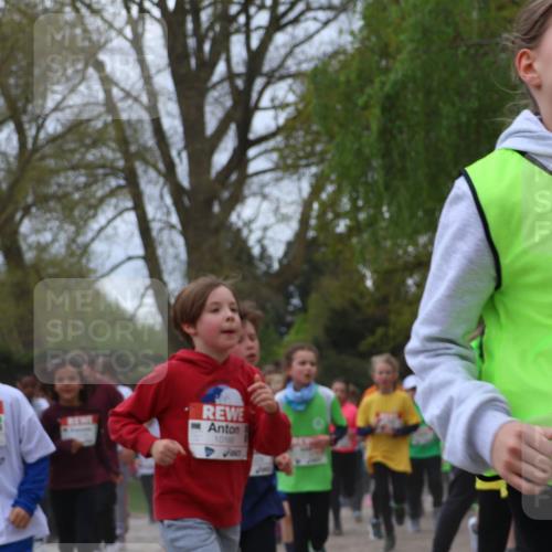 25.04.2026 - Das Zehntel Zöllner http://msf.ph/oto/9659846 25.04.2026 11:43:52 Laufen 12903, 10166, 1949, 12025 meine-sportfotos.de