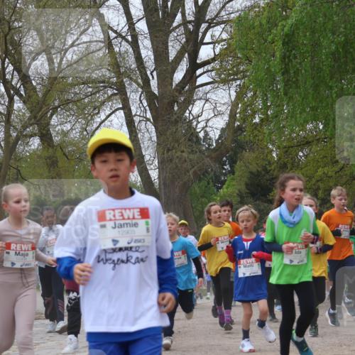 25.04.2026 - Das Zehntel Zöllner http://msf.ph/oto/9659870 25.04.2026 11:43:53 Laufen 10306, 12903, 10229 meine-sportfotos.de
