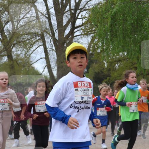 25.04.2026 - Das Zehntel Zöllner http://msf.ph/oto/9659882 25.04.2026 11:43:53 Laufen 10306, 10298, 12903, 1213 meine-sportfotos.de