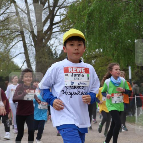 25.04.2026 - Das Zehntel Zöllner http://msf.ph/oto/9659888 25.04.2026 11:43:54 Laufen 10306, 10298, 129031, 12903, 12136, 10523 meine-sportfotos.de