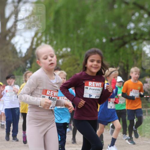 25.04.2026 - Das Zehntel Zöllner http://msf.ph/oto/9659908 25.04.2026 11:43:54 Laufen 306, 10298 meine-sportfotos.de