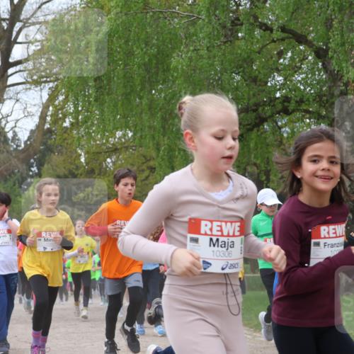 25.04.2026 - Das Zehntel Zöllner http://msf.ph/oto/9659921 25.04.2026 11:43:55 Laufen 11504, 10306, 100 meine-sportfotos.de