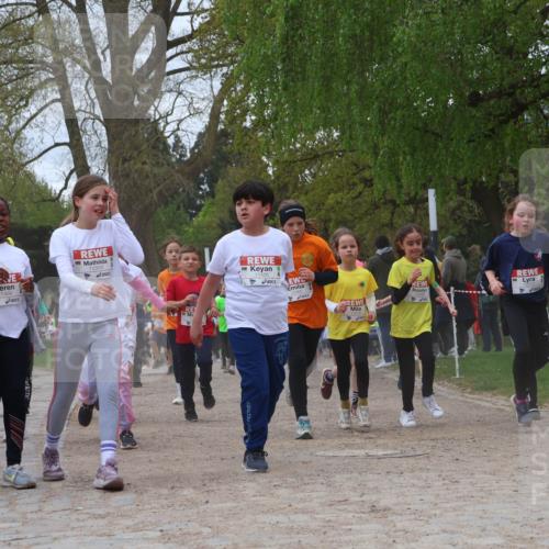 25.04.2026 - Das Zehntel Zöllner http://msf.ph/oto/9659975 25.04.2026 11:43:57 Laufen 11499, 11504, 10003 meine-sportfotos.de