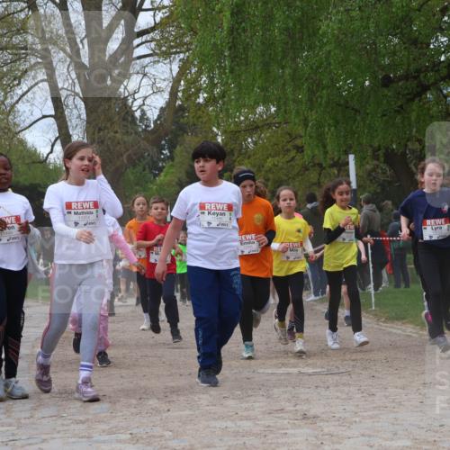 25.04.2026 - Das Zehntel Zöllner http://msf.ph/oto/9659978 25.04.2026 11:43:57 Laufen 11499, 11504, 10003 meine-sportfotos.de