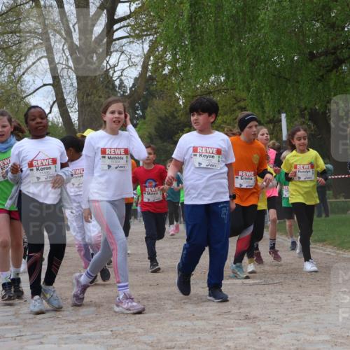 25.04.2026 - Das Zehntel Zöllner http://msf.ph/oto/9659996 25.04.2026 11:43:57 Laufen 12182, 11499, 11504, 11486 meine-sportfotos.de