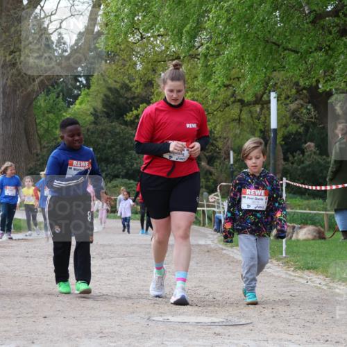 25.04.2026 - Das Zehntel Zöllner http://msf.ph/oto/9660004 25.04.2026 07:49:51 Laufen 3879 meine-sportfotos.de
