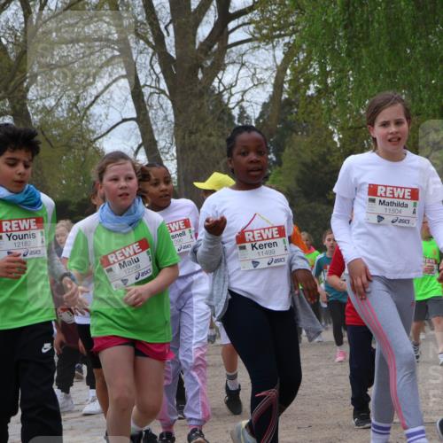 25.04.2026 - Das Zehntel Zöllner http://msf.ph/oto/9660017 25.04.2026 11:43:58 Laufen 12182, 12209, 1090, 11499, 11504, 11486 meine-sportfotos.de