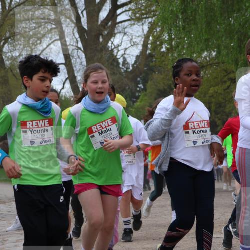 25.04.2026 - Das Zehntel Zöllner http://msf.ph/oto/9660035 25.04.2026 11:43:58 Laufen 12182, 12209, 15, 11499, 11504 meine-sportfotos.de