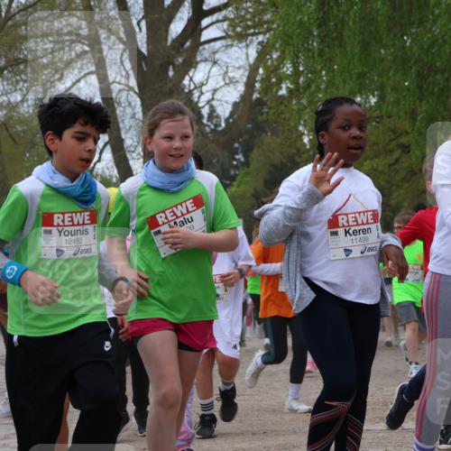 25.04.2026 - Das Zehntel Zöllner http://msf.ph/oto/9660038 25.04.2026 11:43:58 Laufen 12182, 79, 11499, 11504 meine-sportfotos.de