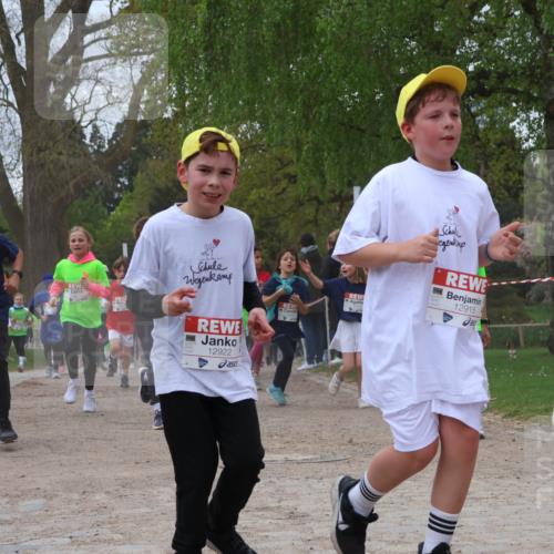 25.04.2026 - Das Zehntel Zöllner http://msf.ph/oto/9660110 25.04.2026 11:44:01 Laufen 4, 12922, 12915 meine-sportfotos.de