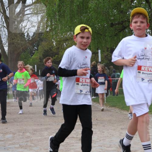 25.04.2026 - Das Zehntel Zöllner http://msf.ph/oto/9660119 25.04.2026 11:44:01 Laufen 10245, 12922, 12915 meine-sportfotos.de