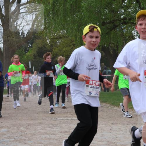 25.04.2026 - Das Zehntel Zöllner http://msf.ph/oto/9660125 25.04.2026 11:44:01 Laufen 10245, 12922, 12915 meine-sportfotos.de