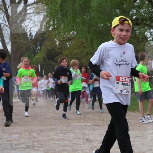 25.04.2026 - Das Zehntel Zöllner http://msf.ph/oto/9660131 25.04.2026 11:44:01 Laufen 10233, 10245, 12922 meine-sportfotos.de