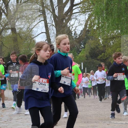 25.04.2026 - Das Zehntel Zöllner http://msf.ph/oto/9660134 25.04.2026 11:44:01 Laufen 12732, 89, 10233, 10245, 11717 meine-sportfotos.de