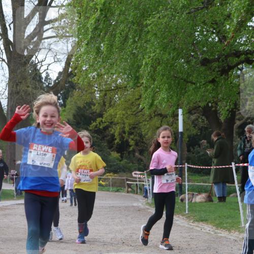 25.04.2026 - Das Zehntel Zöllner http://msf.ph/oto/9660241 25.04.2026 07:50:00 Laufen 2102, 2101 meine-sportfotos.de