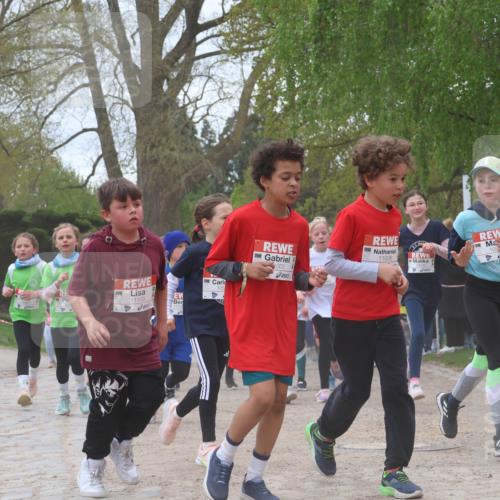 25.04.2026 - Das Zehntel Zöllner http://msf.ph/oto/9660281 25.04.2026 11:44:06 Laufen 11103, 1005, 11006, 105 meine-sportfotos.de