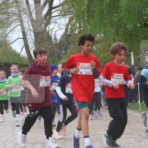 25.04.2026 - Das Zehntel Zöllner http://msf.ph/oto/9660287 25.04.2026 11:44:06 Laufen 11103, 11005, 11006, 0588 meine-sportfotos.de