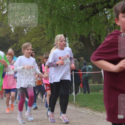 25.04.2026 - Das Zehntel Zöllner http://msf.ph/oto/9660335 25.04.2026 11:44:07 Laufen 11442, 12087, 12088, 25105, 1481, 1110 meine-sportfotos.de