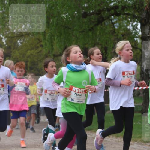 25.04.2026 - Das Zehntel Zöllner http://msf.ph/oto/9660356 25.04.2026 11:44:08 Laufen 11948, 12087, 120 meine-sportfotos.de