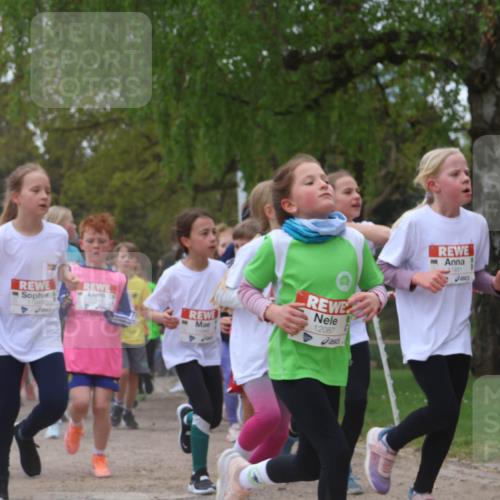 25.04.2026 - Das Zehntel Zöllner http://msf.ph/oto/9660359 25.04.2026 11:44:08 Laufen 11948, 12087, 1196, 1481 meine-sportfotos.de