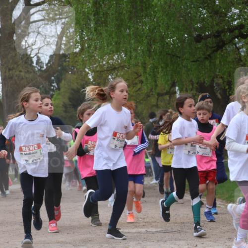25.04.2026 - Das Zehntel Zöllner http://msf.ph/oto/9660371 25.04.2026 11:44:09 Laufen 11956, 11553 meine-sportfotos.de