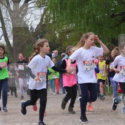25.04.2026 - Das Zehntel Zöllner http://msf.ph/oto/9660380 25.04.2026 11:44:09 Laufen 11956, 11948, 11949 meine-sportfotos.de
