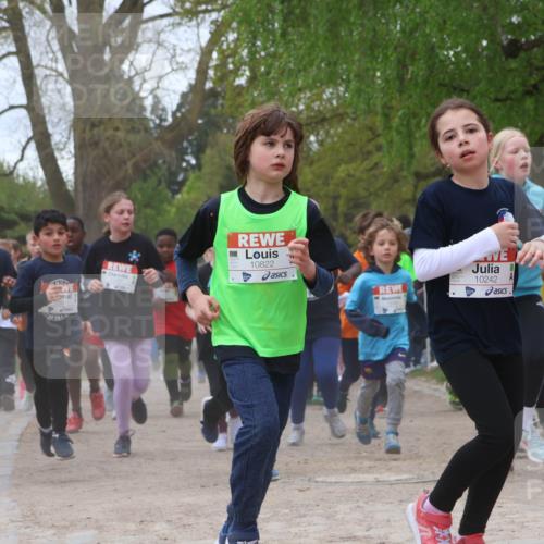25.04.2026 - Das Zehntel Zöllner http://msf.ph/oto/9660437 25.04.2026 11:44:10 Laufen 10822, 10242, 10589 meine-sportfotos.de
