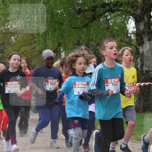 25.04.2026 - Das Zehntel Zöllner http://msf.ph/oto/9660461 25.04.2026 11:44:11 Laufen 8, 10526, 11753, 10578, 12499, 1283 meine-sportfotos.de