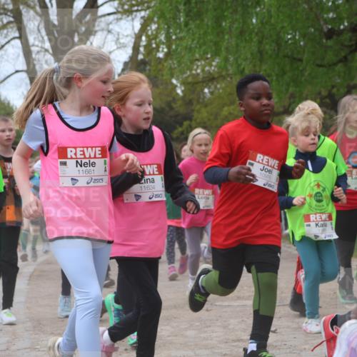 25.04.2026 - Das Zehntel Zöllner http://msf.ph/oto/9660515 25.04.2026 11:44:13 Laufen 12630, 11661, 11634, 10976, 1940 meine-sportfotos.de