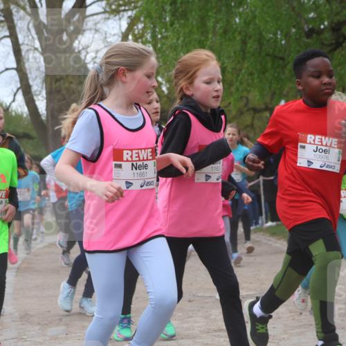 25.04.2026 - Das Zehntel Zöllner http://msf.ph/oto/9660524 25.04.2026 11:44:13 Laufen 2630, 11661, 1163, 10976, 1, 4 meine-sportfotos.de