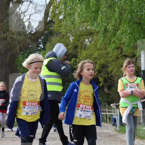 25.04.2026 - Das Zehntel Zöllner http://msf.ph/oto/9660544 25.04.2026 07:50:26 Laufen 2697, 2692, 14 meine-sportfotos.de