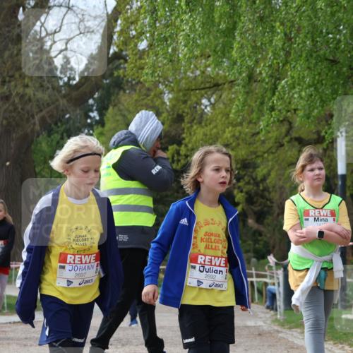25.04.2026 - Das Zehntel Zöllner http://msf.ph/oto/9660547 25.04.2026 07:50:26 Laufen 2697, 2692, 141 meine-sportfotos.de