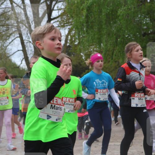 25.04.2026 - Das Zehntel Zöllner http://msf.ph/oto/9660551 25.04.2026 11:44:14 Laufen 1, 12530, 12630, 10411, 850, 10283 meine-sportfotos.de
