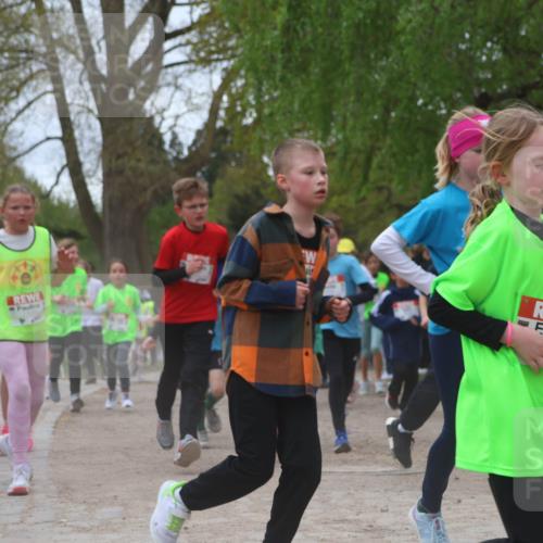 25.04.2026 - Das Zehntel Zöllner http://msf.ph/oto/9660572 25.04.2026 11:44:14 Laufen 10470, 53 meine-sportfotos.de
