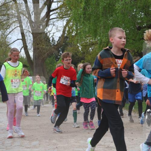 25.04.2026 - Das Zehntel Zöllner http://msf.ph/oto/9660581 25.04.2026 11:44:15 Laufen 10479, 10971, 428, 10411 meine-sportfotos.de