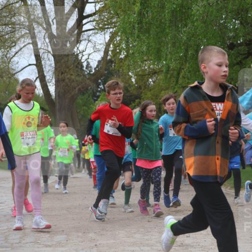 25.04.2026 - Das Zehntel Zöllner http://msf.ph/oto/9660584 25.04.2026 11:44:15 Laufen 10479, 10971, 428, 10411 meine-sportfotos.de
