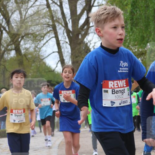 25.04.2026 - Das Zehntel Zöllner http://msf.ph/oto/9660626 25.04.2026 11:44:16 Laufen 10349, 10522, 10479 meine-sportfotos.de