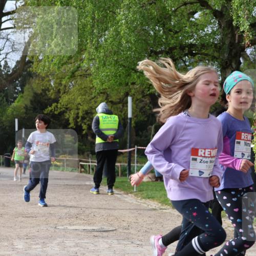 25.04.2026 - Das Zehntel Zöllner http://msf.ph/oto/9660649 25.04.2026 07:50:33 Laufen 0123, 190, 1913 meine-sportfotos.de