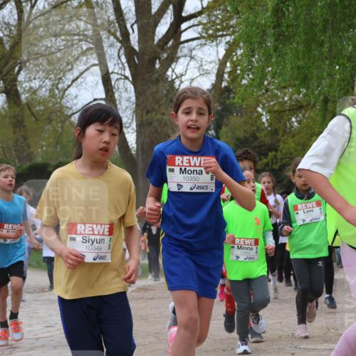 25.04.2026 - Das Zehntel Zöllner http://msf.ph/oto/9660650 25.04.2026 11:44:17 Laufen 10349, 10350, 12669, 10781, 1949, 12038 meine-sportfotos.de