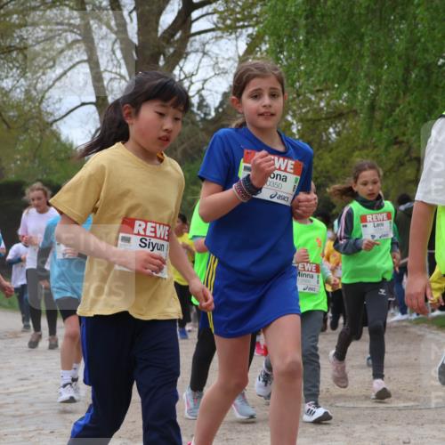 25.04.2026 - Das Zehntel Zöllner http://msf.ph/oto/9660659 25.04.2026 11:44:17 Laufen 0350, 12669, 8, 1949, 12038, 12916 meine-sportfotos.de