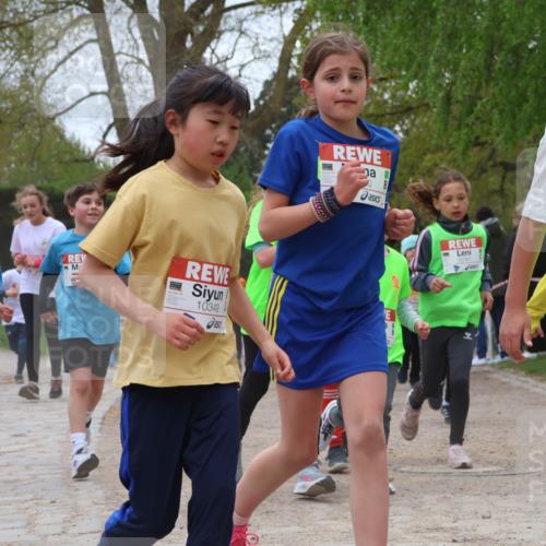 25.04.2026 - Das Zehntel Zöllner http://msf.ph/oto/9660662 25.04.2026 11:44:17 Laufen 10349, 1949, 12038 meine-sportfotos.de