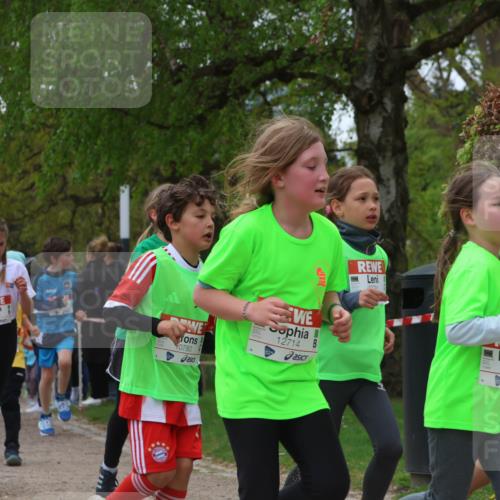 25.04.2026 - Das Zehntel Zöllner http://msf.ph/oto/9660686 25.04.2026 11:44:18 Laufen 2511, 11910, 0780, 12714, 10701, 12723, 1266 meine-sportfotos.de