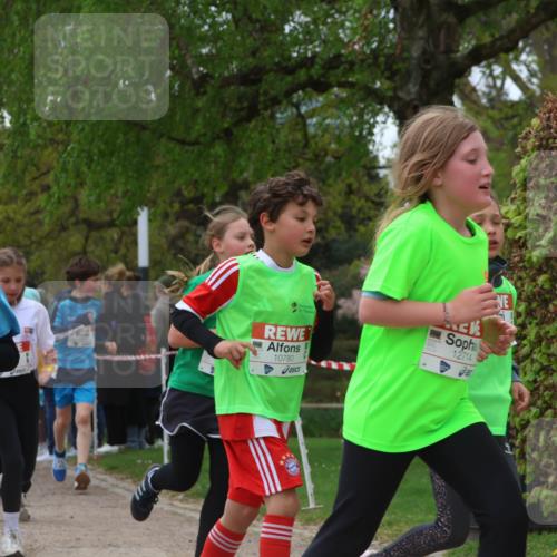 25.04.2026 - Das Zehntel Zöllner http://msf.ph/oto/9660692 25.04.2026 11:44:18 Laufen 12511, 10780, 12714, 1266 meine-sportfotos.de