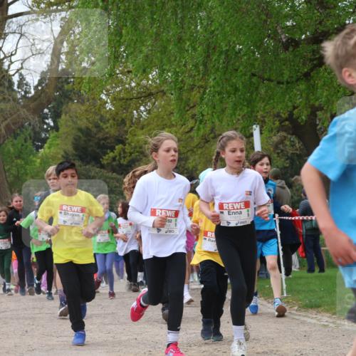 25.04.2026 - Das Zehntel Zöllner http://msf.ph/oto/9660722 25.04.2026 11:44:19 Laufen 906, 11910, 124 meine-sportfotos.de