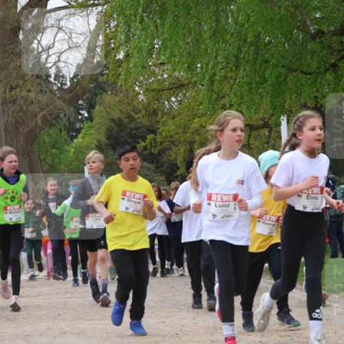 25.04.2026 - Das Zehntel Zöllner http://msf.ph/oto/9660737 25.04.2026 11:44:19 Laufen 10890, 11906, 11910 meine-sportfotos.de