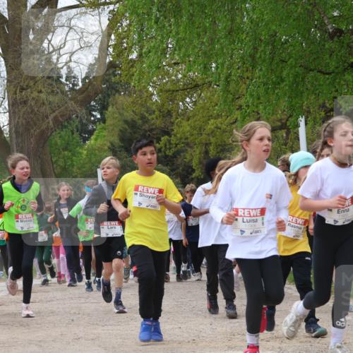 25.04.2026 - Das Zehntel Zöllner http://msf.ph/oto/9660740 25.04.2026 11:44:19 Laufen 890, 11906, 11809, 11910 meine-sportfotos.de