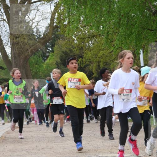 25.04.2026 - Das Zehntel Zöllner http://msf.ph/oto/9660743 25.04.2026 11:44:19 Laufen 1089, 11908, 11910 meine-sportfotos.de