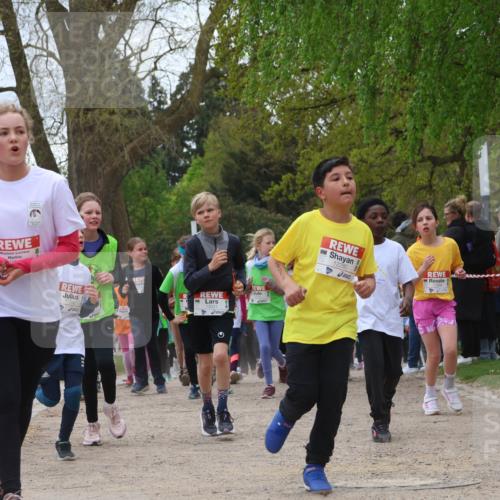 25.04.2026 - Das Zehntel Zöllner http://msf.ph/oto/9660755 25.04.2026 11:44:20 Laufen 11888, 13031, 12280, 11906 meine-sportfotos.de