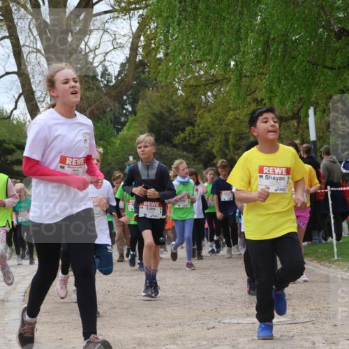 25.04.2026 - Das Zehntel Zöllner http://msf.ph/oto/9660770 25.04.2026 11:44:20 Laufen 10893, 10880, 12280 meine-sportfotos.de