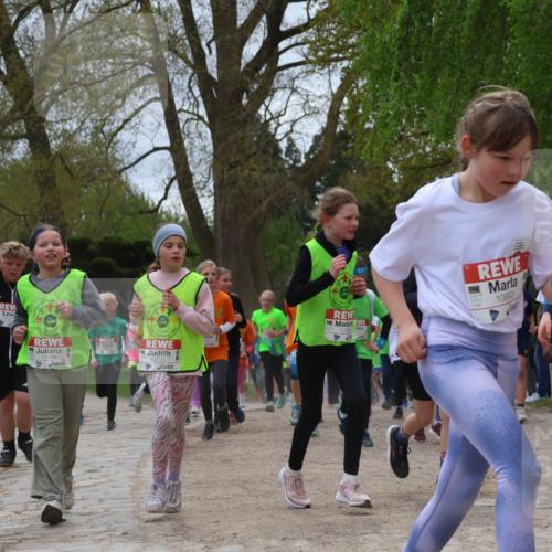25.04.2026 - Das Zehntel Zöllner http://msf.ph/oto/9660812 25.04.2026 11:44:21 Laufen 11976, 12000, 11901, 10893, 10890 meine-sportfotos.de